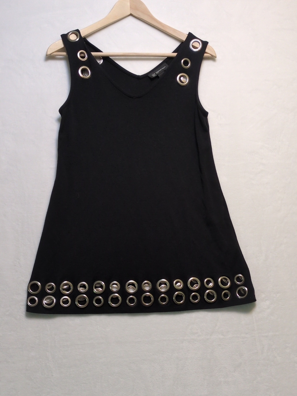 INC Petite Grommet Eyelet Tunk Tank Top SP Black Punk Goth V-Neck Sleeveless